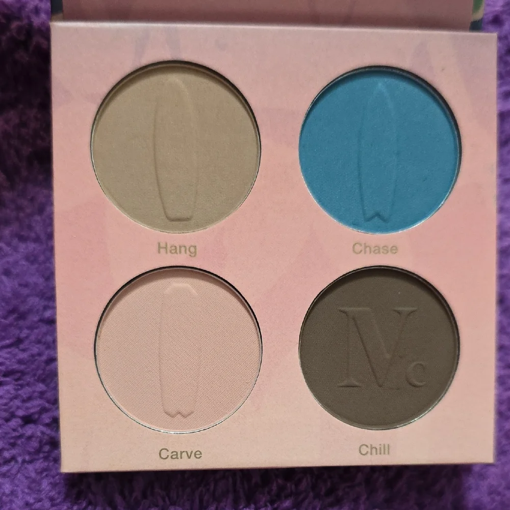 NWOB~ Nomad Intense Eyeshadow Palette~ Encintas Surf Shack